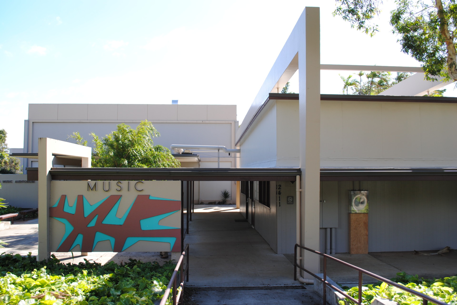 University of Hawaii Manoa Music Complex – Historic Hawaii Foundation