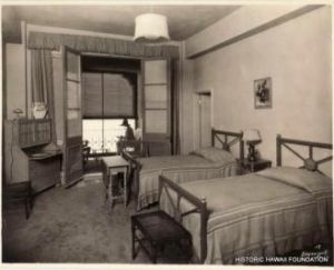 The original guest rooms each included a private lanai, two twin beds, and louvered doors.
