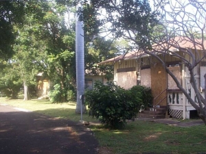 CPO bungalows 31 (r) & 32 (l) after 20 years of neglect in 2006