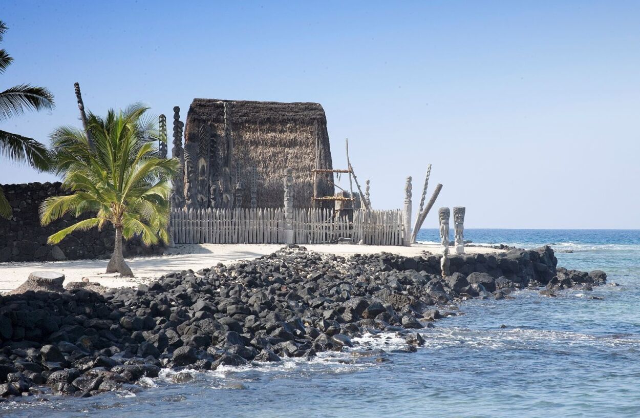 Puʻuhonua o Hōnaunau National Historical Park, Kona, Hawaii Island, Hawaii from Carol M. Highsmith's America project for the Library of Congress. Carol M. Highsmith, Public domain, via Wikimedia Commons.